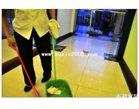  偷拍穿双鸥布鞋的妹妹2P 
