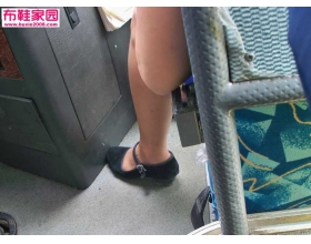  长途汽车售票员妹妹的一带布鞋（1）18P 