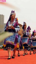  漂亮的少数民族布鞋MM（12P） 