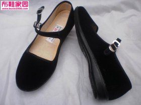 希望有更多的女人穿上令人喜爱的